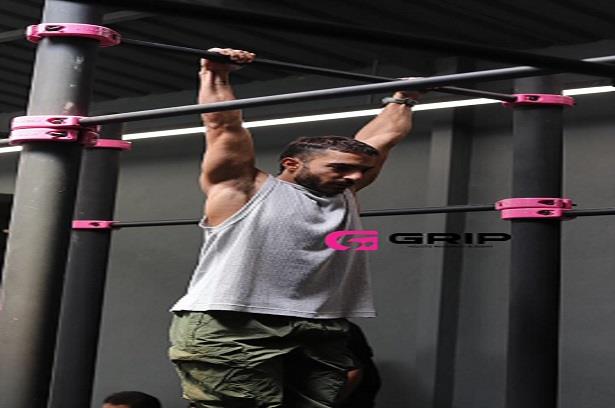 مسابقات کلیستنیکس آقایان استان فارس